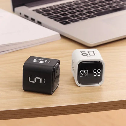 Cube Minuteur Rechargeable USB : Pratique, Design et Compact