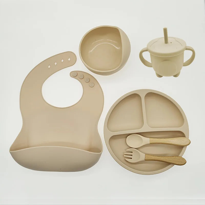 Set of 06 Silicone Baby Tableware with Suction Cups, Bib, Cup and Accessories