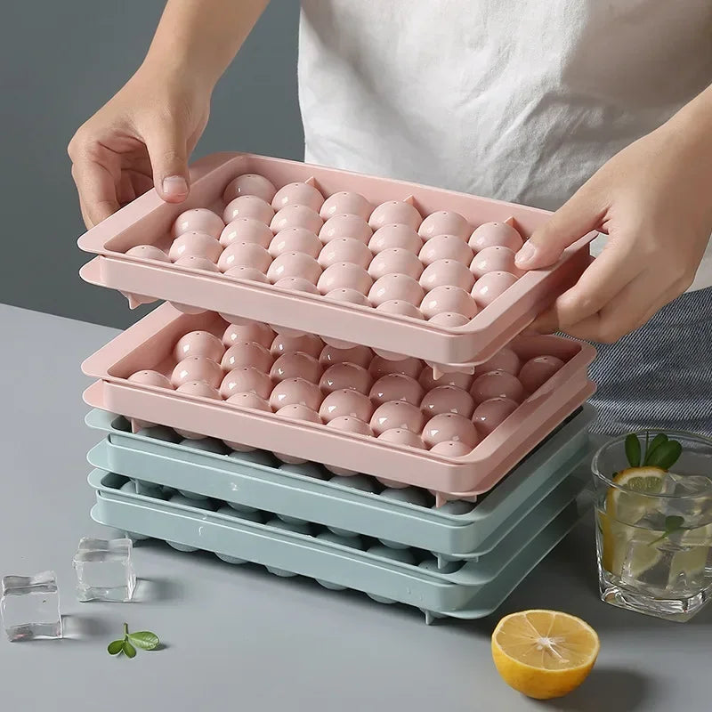 33 Ball Ice Cube Mold with Practical Lid