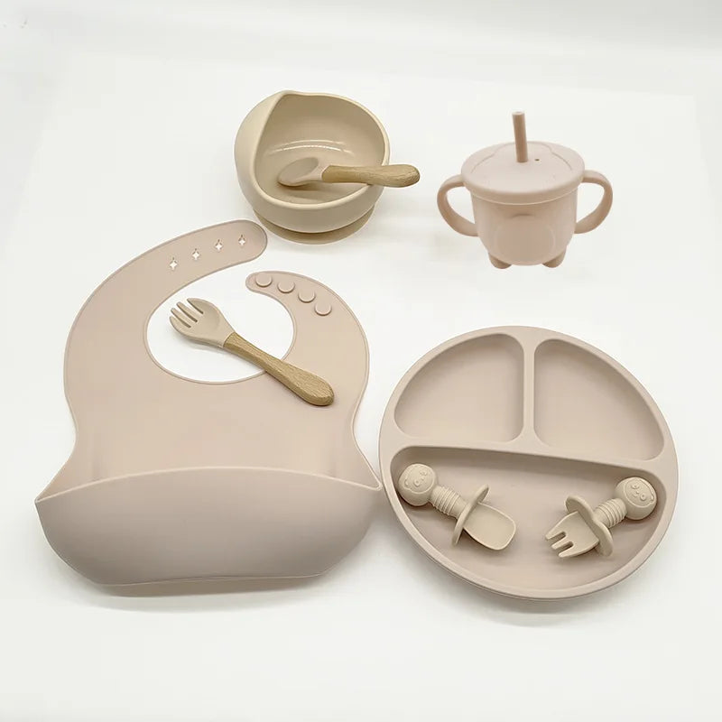 Set of 06 Silicone Baby Tableware with Suction Cups, Bib, Cup and Accessories